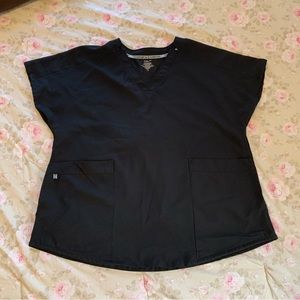 Climate Right by Cuddl Duds Split Front Scrubs Top Black six pocket Size Large